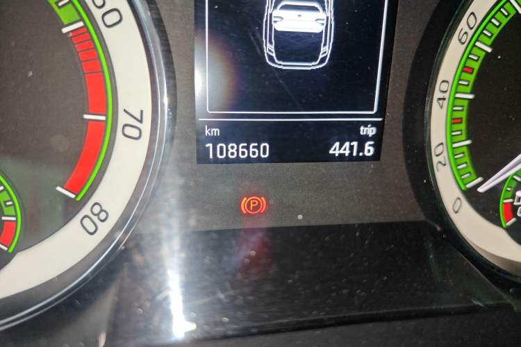 Used Skoda Superb 2018 TSI280 DSG Comfort Edition China V Standard Odometer Close Up