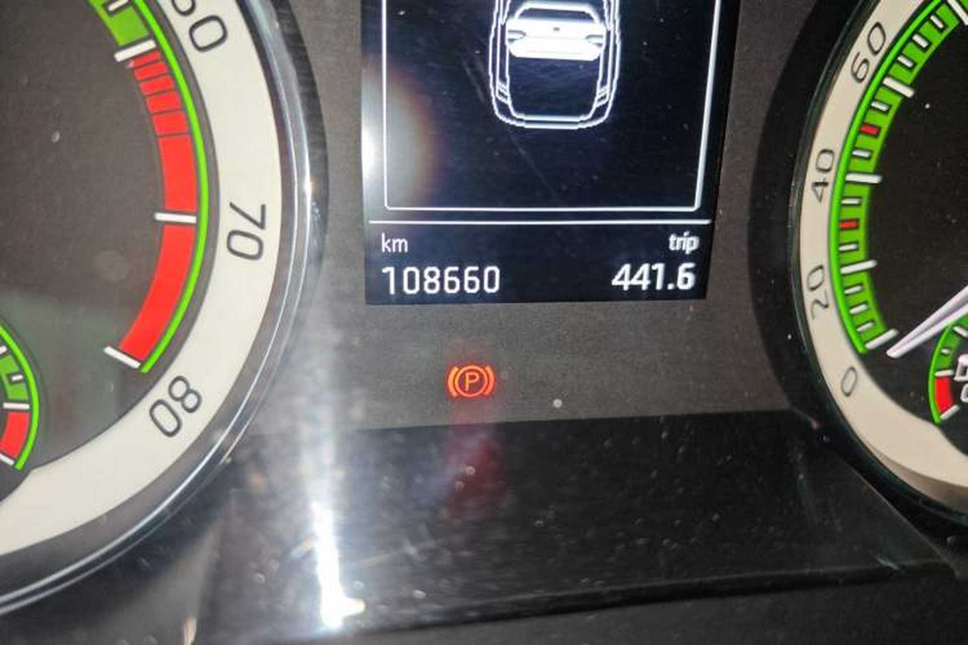 Used Skoda Superb 2018 TSI280 DSG Comfort Edition China V Standard Odometer Close Up