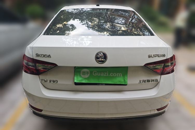 Used Skoda Superb 2018 TSI330 DSG Comfort Edition China V Standard Rear