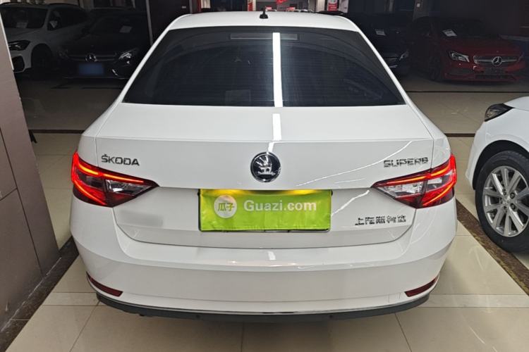 Used Skoda Superb 2018 TSI330 DSG Comfort Edition China V Standard Rear