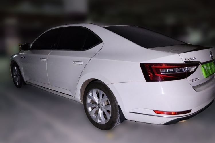 Used Skoda Superb 2018 TSI280 DSG Comfort Edition China V Standard Rear Left 45 Deg