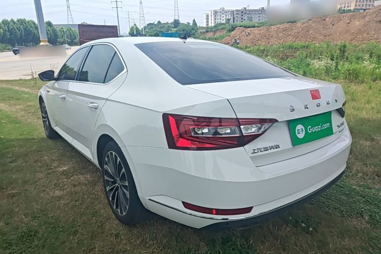 Used Skoda Superb 2018 TSI280 DSG Comfort Edition China VI Standard Rear Left 45 Deg