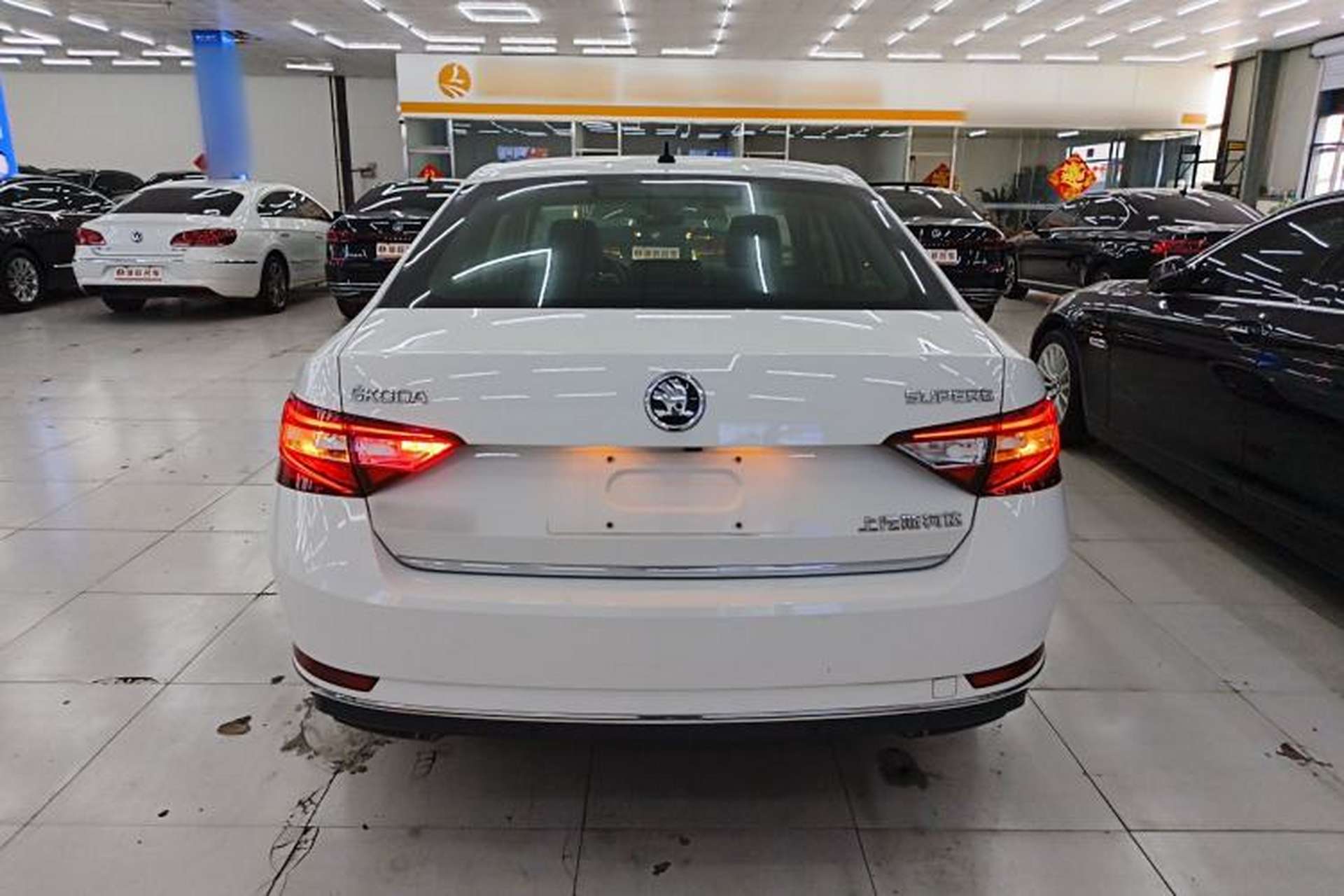 Used Skoda Superb 2018 TSI380 DSG Flagship Edition China V Standard Rear