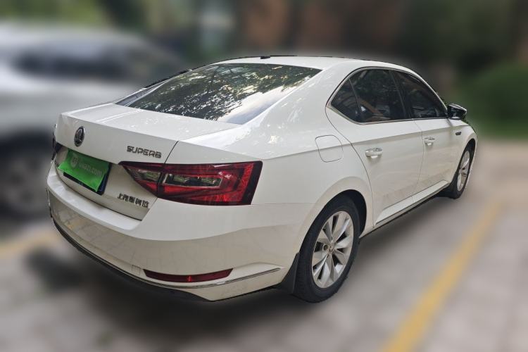 Used Skoda Superb 2018 TSI330 DSG Comfort Edition China V Standard Rear Right 45 Deg