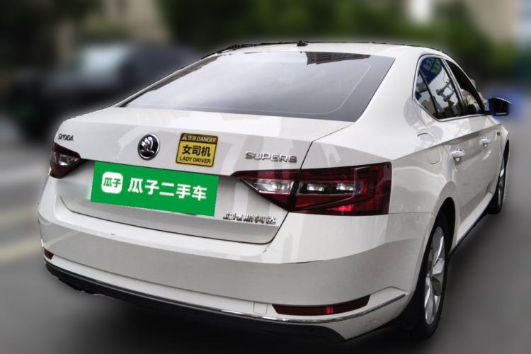 Used Skoda Superb 2018 TSI280 DSG Comfort Edition China V Standard Rear Right 45 Deg
