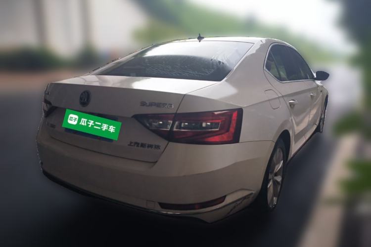 Used Skoda Superb 2018 TSI330 DSG Comfort Edition China V Standard Rear Right 45 Deg