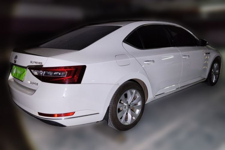 Used Skoda Superb 2018 TSI280 DSG Comfort Edition China V Standard Rear Right 45 Deg