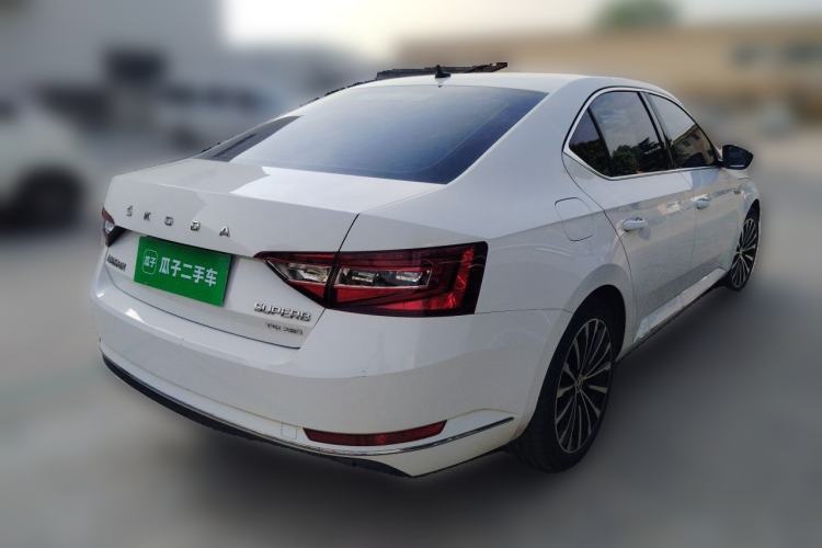 Used Skoda Superb 2018 TSI280 DSG Comfort Edition China V Standard Rear Right 45 Deg