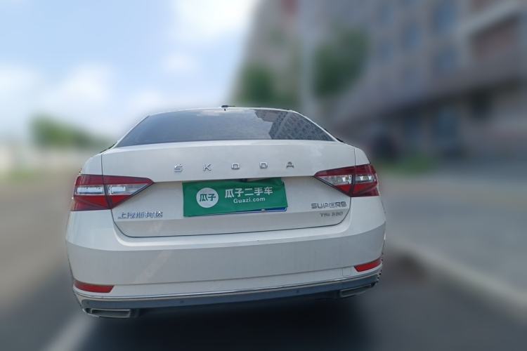 Used Skoda Superb 2018 TSI330 DSG Comfort Edition China VI Standard Rear