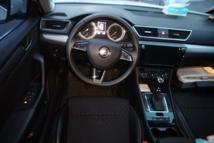 Used Skoda Superb 2018 TSI280 DSG Comfort Edition China V Standard Steering Wheel