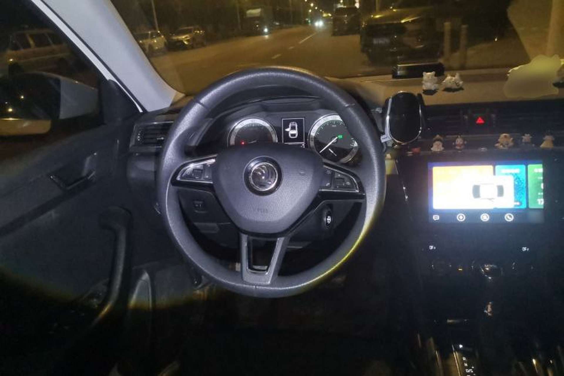 Used Skoda Superb 2018 TSI330 DSG Comfort Edition China V Standard Steering Wheel