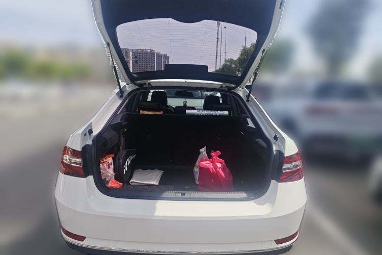 Used Skoda Superb 2018 TSI280 DSG Comfort Edition China V Standard Trunk