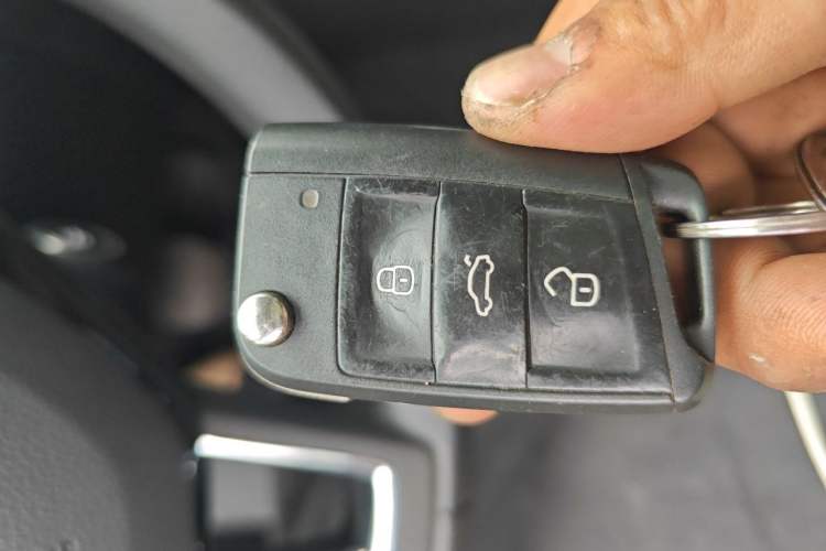 Used Skoda Superb 2018 TSI330 DSG Comfort Edition China V Standard Vehicle Key