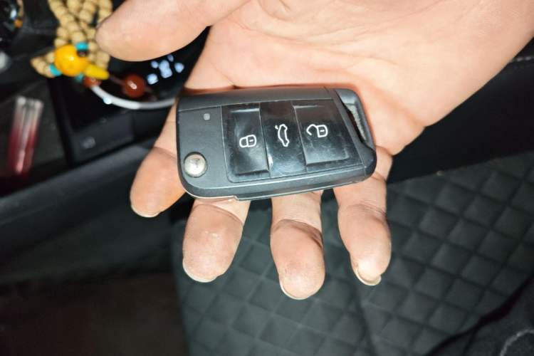 Used Skoda Superb 2018 TSI330 DSG Comfort Edition China V Standard Vehicle Key