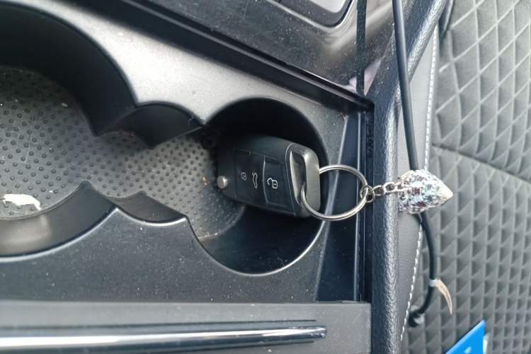 Used Skoda Superb 2018 TSI330 DSG Comfort Edition China VI Standard Vehicle Key