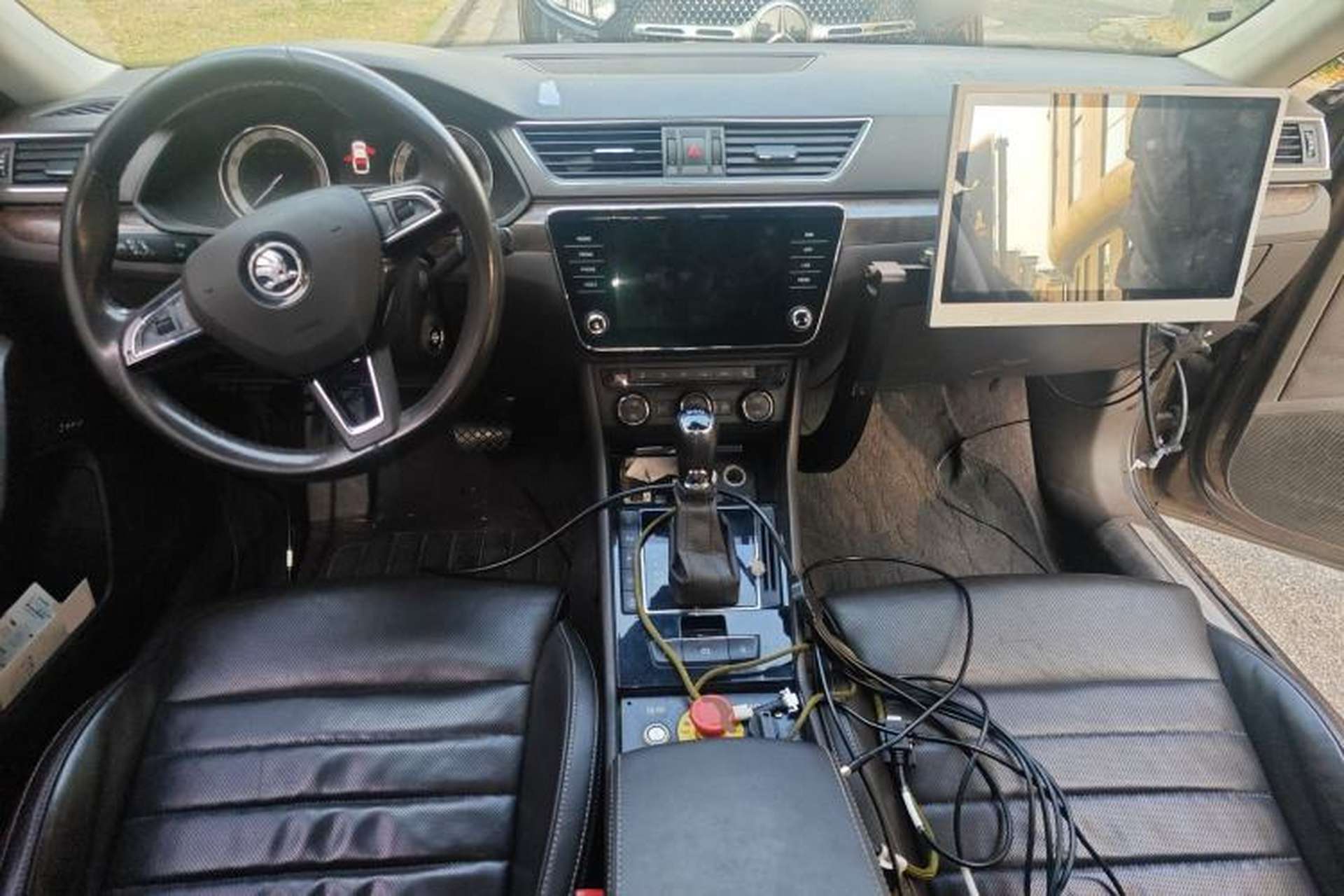 Used Skoda Superb 2018 TSI380 DSG Flagship Edition China V Standard Center Console