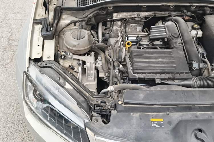 Used Skoda Superb 2018 TSI280 DSG Comfort Edition China V Standard Engine Bay Right