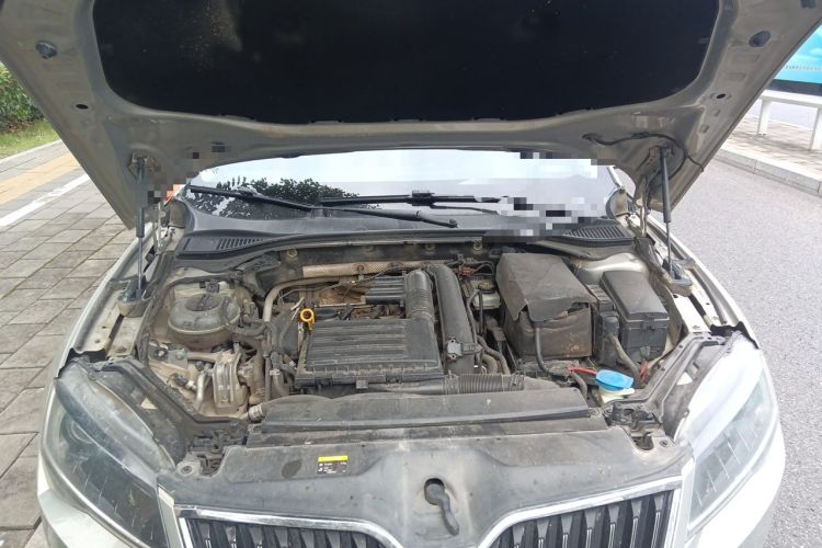 Used Skoda Superb 2018 TSI280 DSG Comfort Edition China V Standard Engine Bay