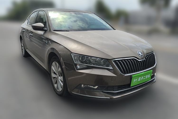 Used Skoda Superb 2018 TSI280 DSG Comfort Edition China V Standard Front Right 45 Deg