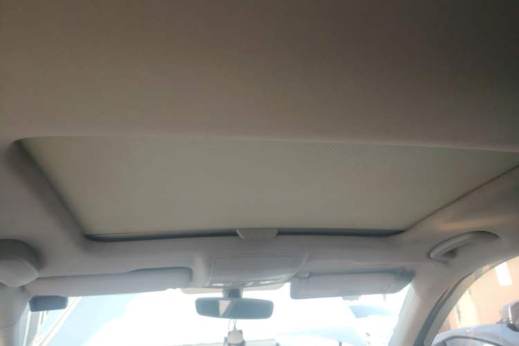 Used Skoda Superb 2018 TSI330 DSG Comfort Edition China V Standard Headliner