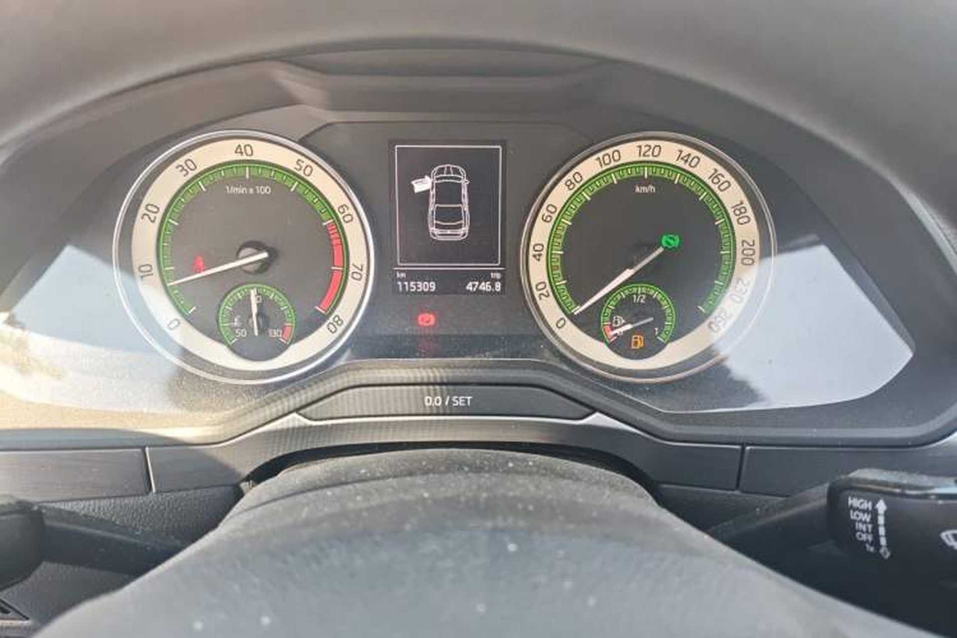 Used Skoda Superb 2018 TSI330 DSG Comfort Edition China V Standard Instrument Cluster