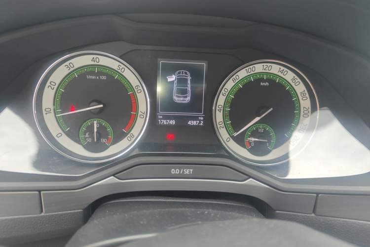 Used Skoda Superb 2018 TSI280 DSG Comfort Edition China V Standard Instrument Cluster