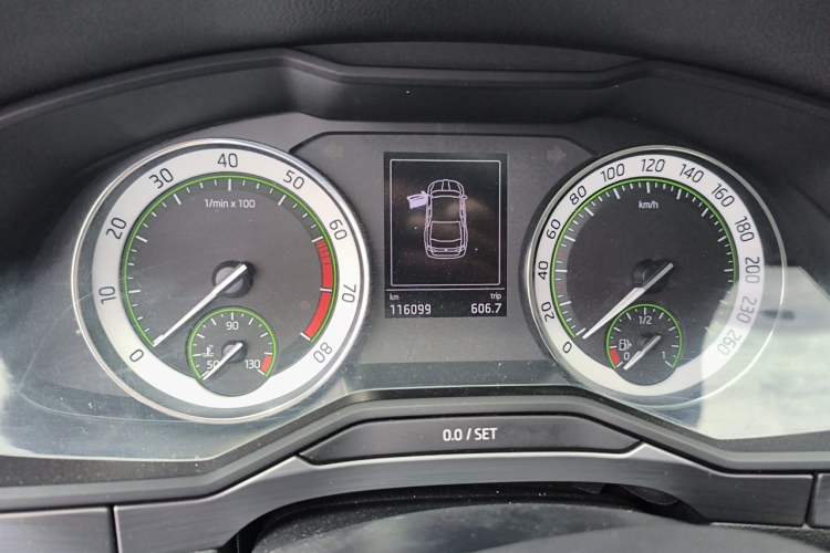Used Skoda Superb 2018 TSI280 DSG Comfort Edition China V Standard Instrument Cluster