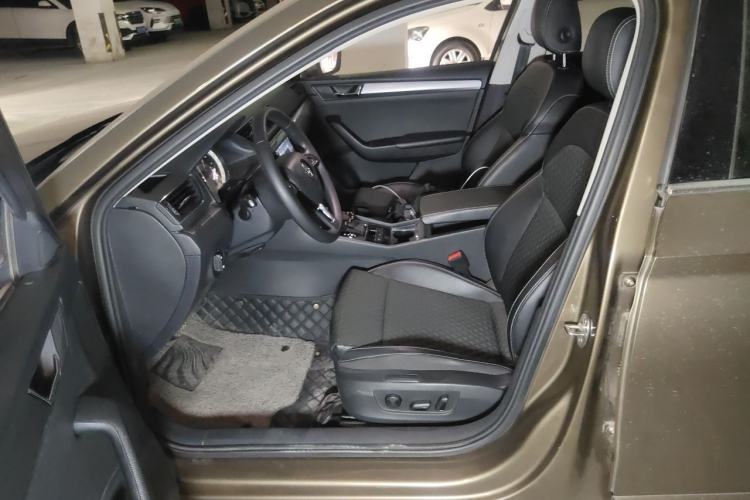 Used Skoda Superb 2018 TSI280 DSG Comfort Edition China V Standard Left Front Seat