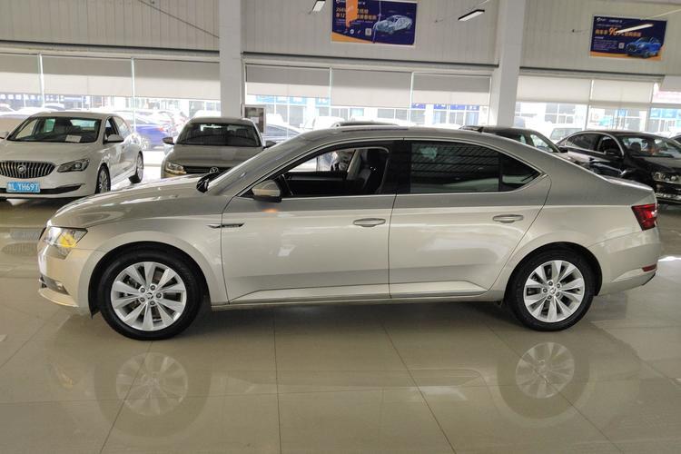 Used Skoda Superb 2018 TSI280 DSG Comfort Edition China V Standard Left Side