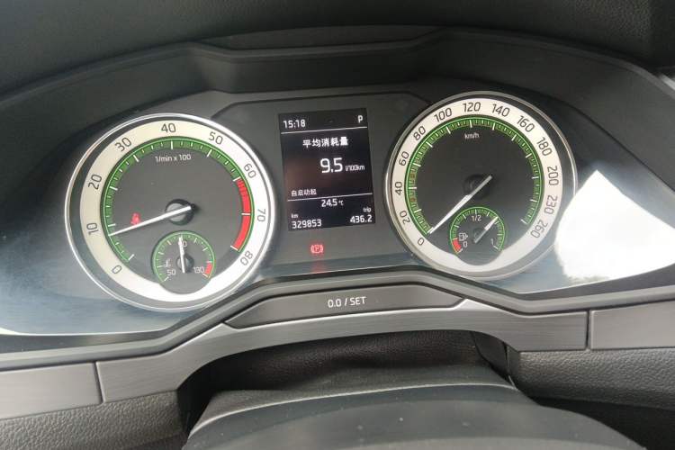 Used Skoda Superb 2018 TSI280 DSG Comfort Edition China V Standard Odometer Close Up