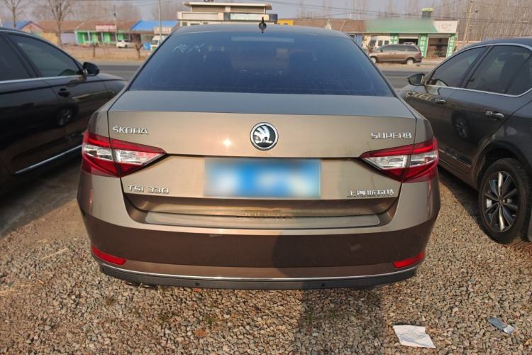 Used Skoda Superb 2018 TSI330 DSG Comfort Edition China V Standard Rear