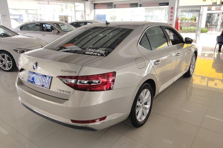 Used Skoda Superb 2018 TSI280 DSG Comfort Edition China V Standard Rear Right 45 Deg