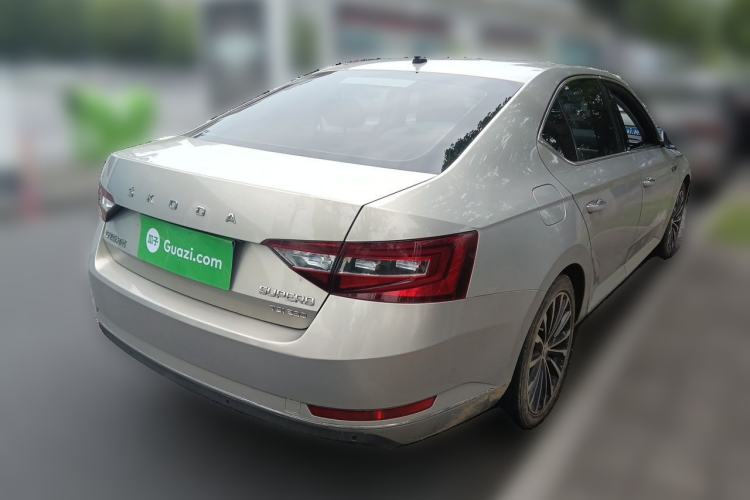 Used Skoda Superb 2018 TSI280 DSG Comfort Edition China V Standard Rear Right 45 Deg