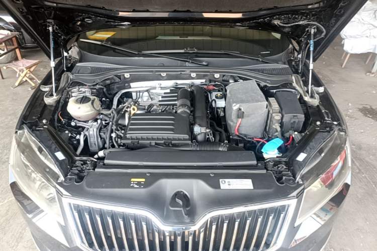 Used Skoda Superb 2019 TSI280 DSG Comfort Edition Engine Bay