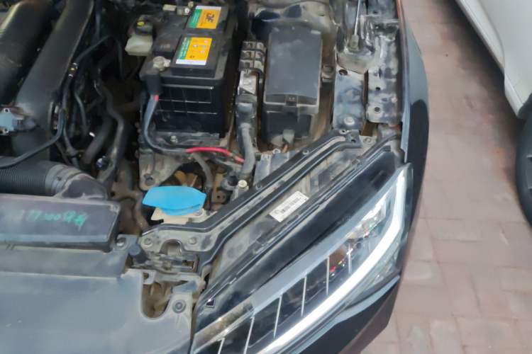 Used Skoda Superb 2019 TSI280 DSG Standard Edition Engine Bay Left
