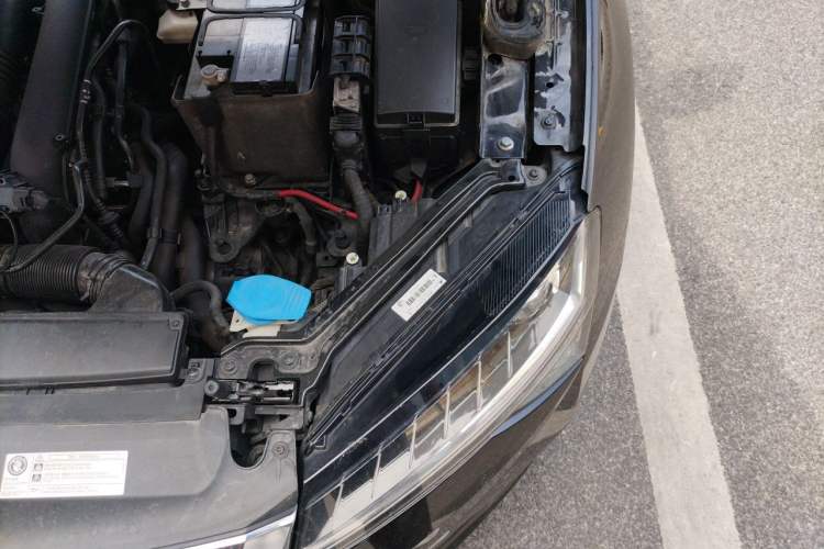 Used Skoda Superb 2019 TSI280 DSG Standard Edition Engine Bay Left