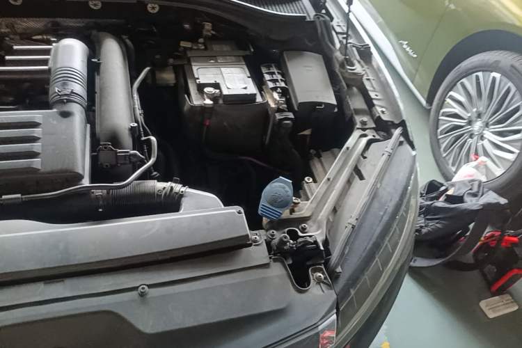 Used Skoda Superb 2019 Restyled TSI280 DSG Standard Edition Engine Bay Left