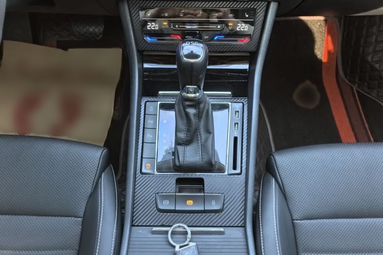 Used Skoda Superb 2019 TSI280 DSG Comfort Edition Gear Lever