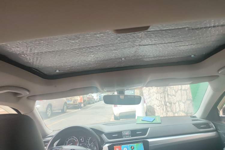 Used Skoda Superb 2019 Facelifted TSI280 DSG Comfort Edition Headliner