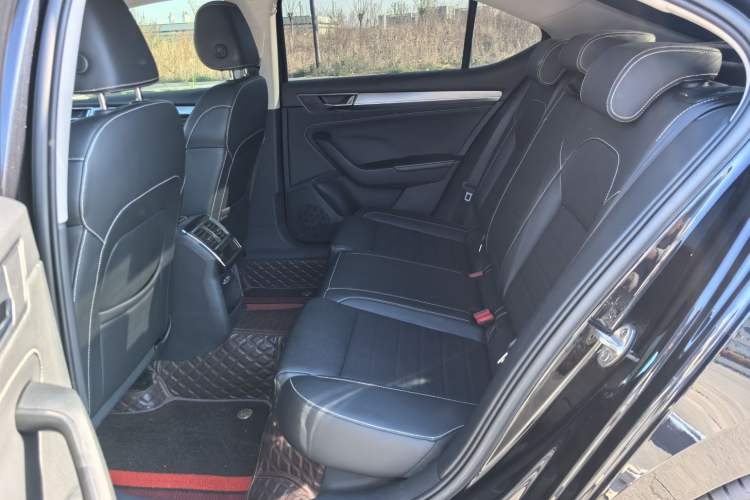 Used Skoda Superb 2019 TSI280 DSG Comfort Edition Interior 3