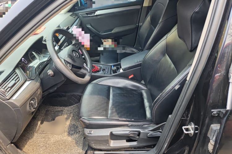 Used Skoda Superb 2019 TSI280 DSG Standard Edition Left Front Seat