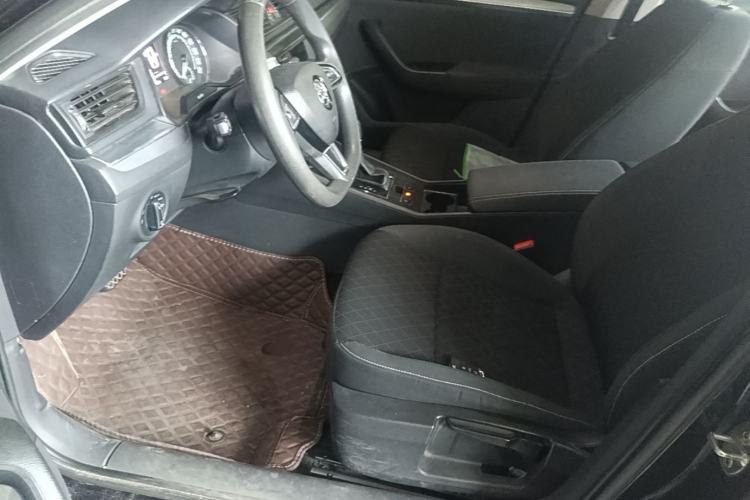 Used Skoda Superb 2019 Restyled TSI280 DSG Standard Edition Left Front Seat