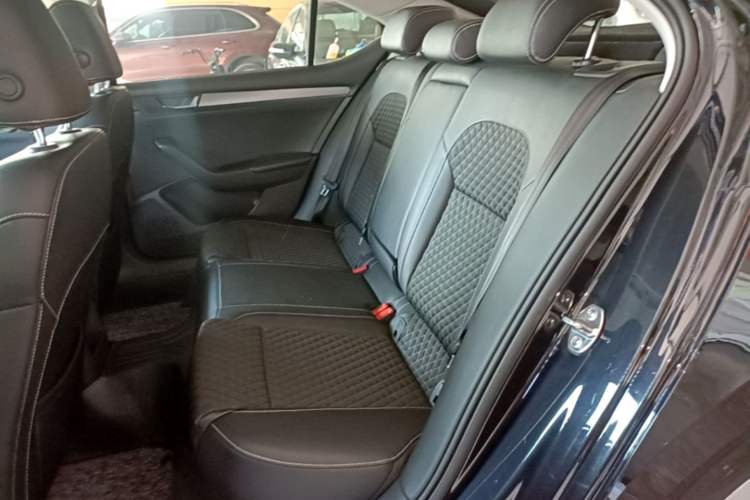 Used Skoda Superb 2019 TSI280 DSG Comfort Edition Left Rear Seat
