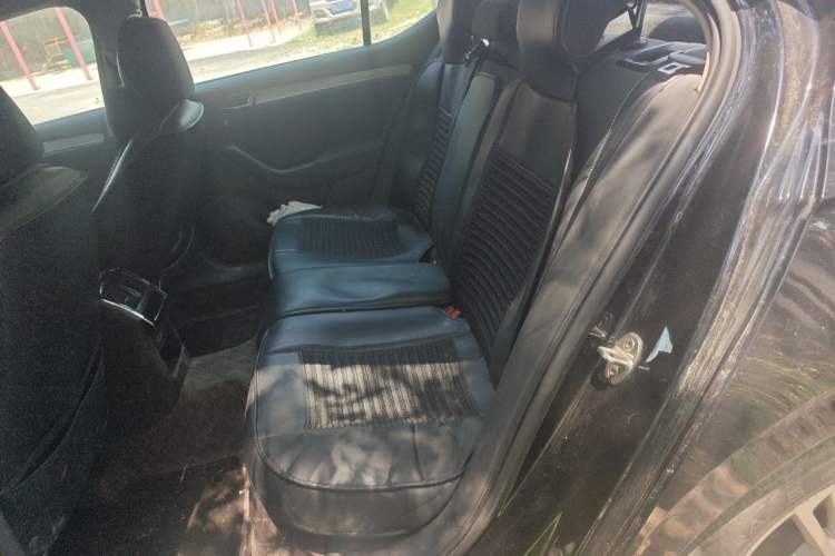 Used Skoda Superb 2019 Restyled TSI280 DSG Standard Edition Left Rear Seat
