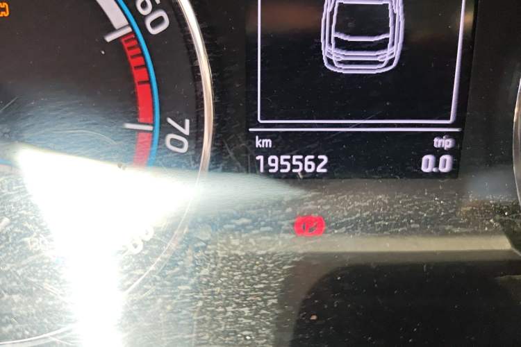 Used Skoda Superb 2019 TSI280 DSG Standard Edition Odometer Close Up