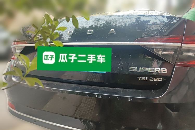 Used Skoda Superb 2019 Facelifted TSI280 DSG Comfort Edition Rear