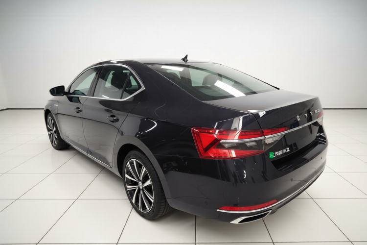 Used Skoda Superb 2019 TSI330 DSG Comfort Edition Rear Left 45 Deg