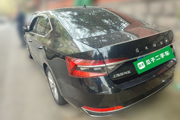 Used Skoda Superb 2019 Facelifted TSI280 DSG Comfort Edition Rear Left 45 Deg
