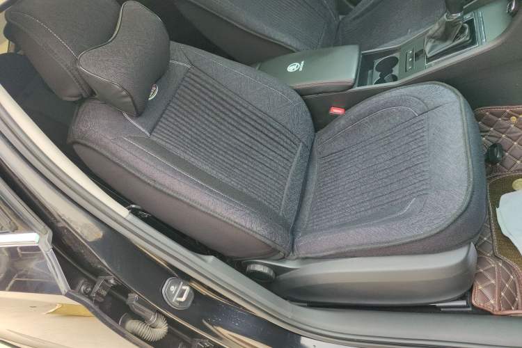 Used Skoda Superb 2019 TSI280 DSG Standard Edition Right Front Seat