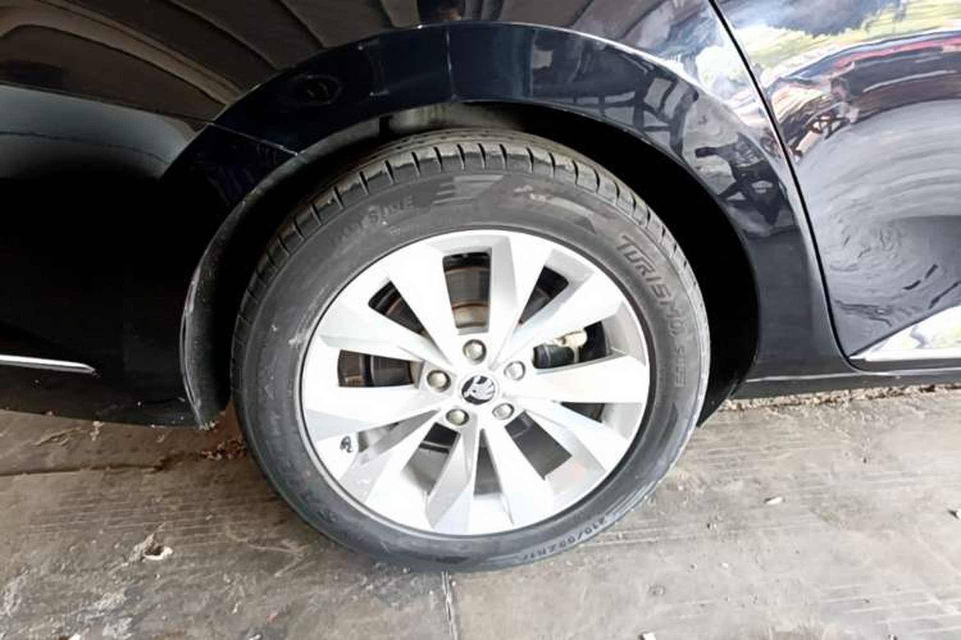 Used Skoda Superb 2019 TSI280 DSG Comfort Edition Right Rear Wheel Hub